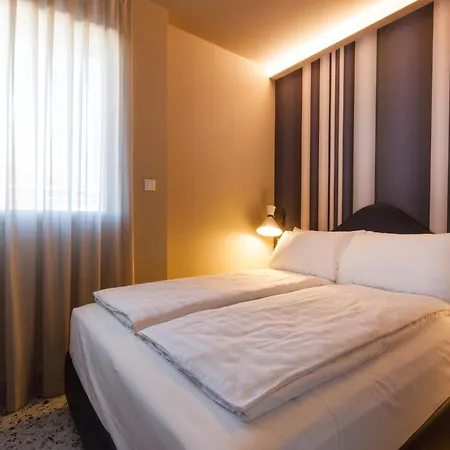 Casa Colombo Апартаменты *